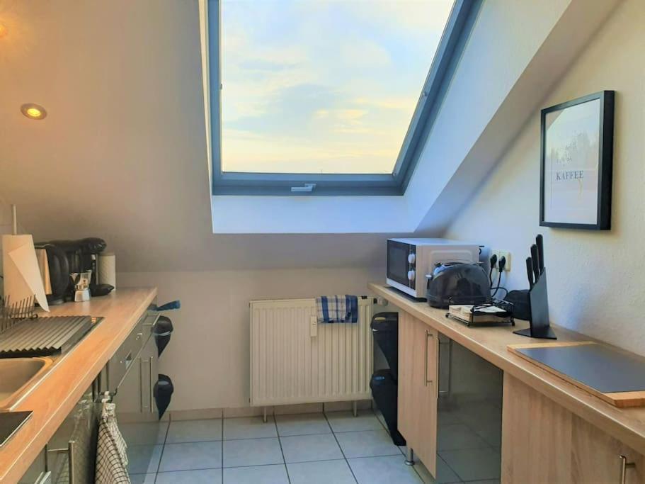 Modernes Und Ruhiges Appartement Mit Loggia Marl Buitenkant foto
