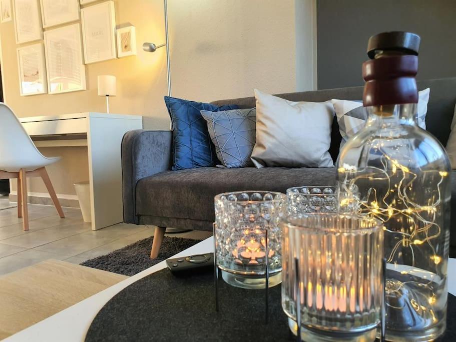 Modernes Und Ruhiges Appartement Mit Loggia Marl Buitenkant foto